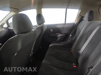 2012 Nissan Versa 1.8 S Hatchback – miniatura 13