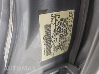 2012 Nissan Versa 1.8 S Hatchback – miniatura 14