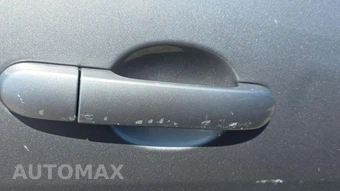 2012 Nissan Versa 1.8 S Hatchback – miniatura 18