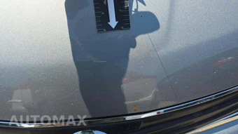2012 Nissan Versa 1.8 S Hatchback – miniatura 29