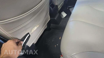 2012 Nissan Versa 1.8 S Hatchback – miniatura 23