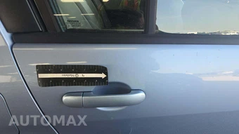 2012 Nissan Versa 1.8 S Hatchback – miniatura 25