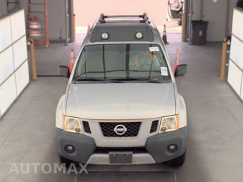 2012 Nissan Xterra PRO-4X - miniatura 2