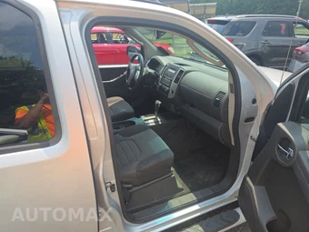 2012 Nissan Xterra PRO-4X - miniatura 8