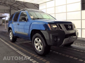 2012 Nissan Xterra S - miniatura 3