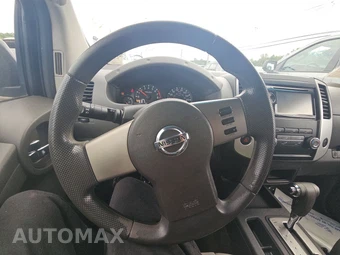 2012 Nissan Xterra S – miniatura 10