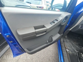 2012 Nissan Xterra S – miniatura 9