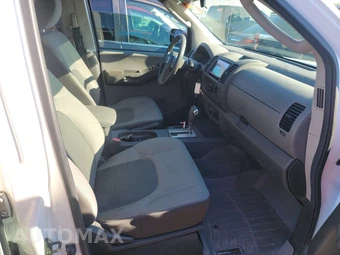 2012 Nissan Xterra X – miniatura 8