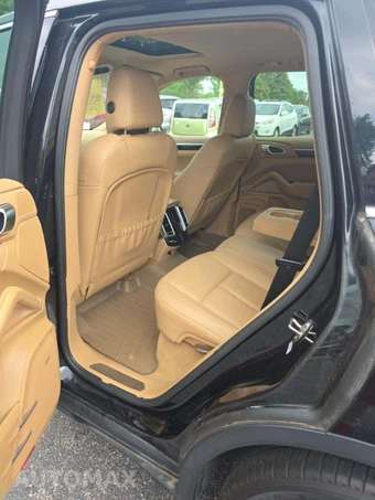 2012 Porsche Cayenne S – miniatura 13