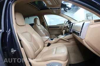 2012 Porsche Cayenne Tiptronic - miniatura 38