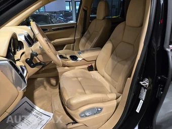 2012 Porsche Cayenne Tiptronic - miniatura 17