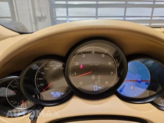 2012 Porsche Cayenne Tiptronic - miniatura 20
