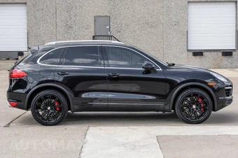 2012 Porsche Cayenne Turbo - miniatura 10