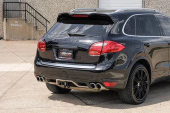 2012 Porsche Cayenne Turbo - miniatura 12