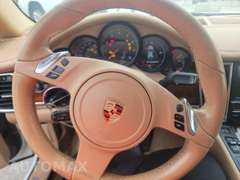 2012 Porsche Panamera 4 - miniatura 10