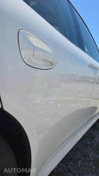 2012 Porsche Panamera 4 - miniatura 20