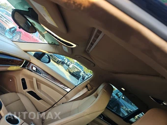 2012 Porsche Panamera 4 – miniatura 17