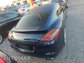 2012 Porsche Panamera 4 – miniatura 5