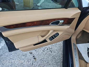 2012 Porsche Panamera 4 – miniatura 9