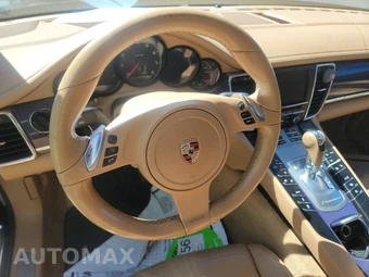 2012 Porsche Panamera 4 – miniatura 10