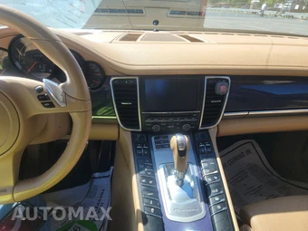 2012 Porsche Panamera 4 – miniatura 11