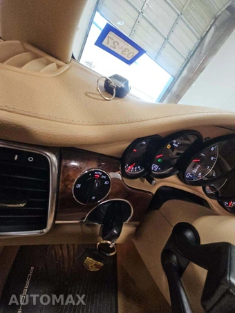 2012 Porsche Panamera 4S – miniatura 8