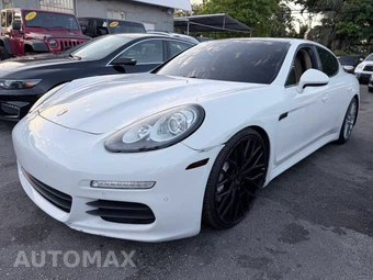 2012 Porsche Panamera – miniatura 4
