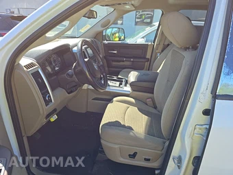 2012 Ram 1500 Big Horn Extended Cab Medium Bed – miniatura 7
