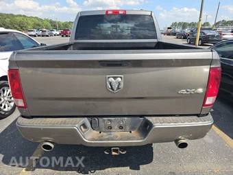 2012 Ram 1500 Express Crew Cab Short Bed – miniatura 5