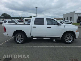 2012 Ram 1500 Express Crew Cab Short Bed - miniatura 4