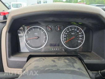 2012 Ram 1500 Express Crew Cab Short Bed - miniatura 9