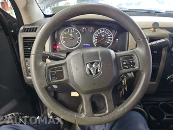 2012 Ram 1500 Express Extended Cab Medium Bed – miniatura 10