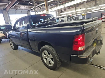 2012 Ram 1500 Express Extended Cab Medium Bed – miniatura 6