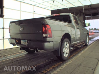 2012 Ram 1500 Express Extended Cab Medium Bed - miniatura 4