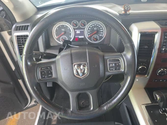 2012 Ram 1500 Laramie Crew Cab Short Bed – miniatura 10
