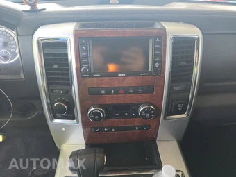 2012 Ram 1500 Laramie Crew Cab Short Bed – miniatura 11