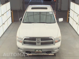 2012 Ram 1500 Laramie Crew Cab Short Bed – miniatura 2