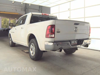 2012 Ram 1500 Laramie Crew Cab Short Bed – miniatura 6