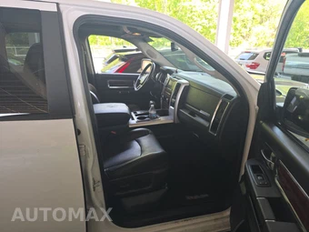 2012 Ram 1500 Laramie Crew Cab Short Bed – miniatura 8