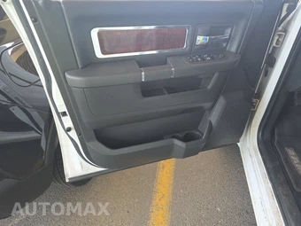 2012 Ram 1500 Laramie Crew Cab Short Bed – miniatura 9