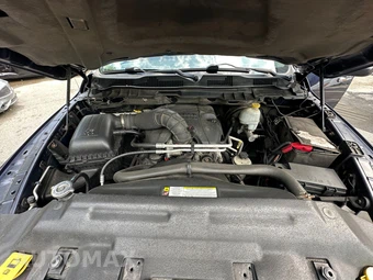 2012 Ram 1500 Laramie Extended Cab Medium Bed - miniatura 16