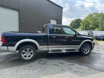 2012 Ram 1500 Laramie Extended Cab Medium Bed - miniatura 4
