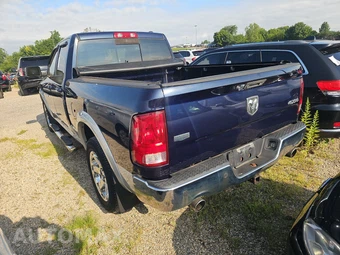 2012 Ram 1500 Laramie Extended Cab Medium Bed - miniatura 6