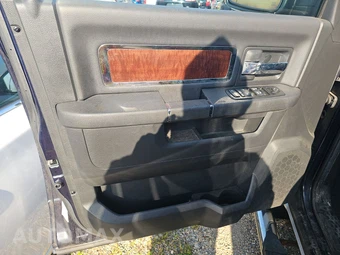 2012 Ram 1500 Laramie Extended Cab Medium Bed - miniatura 9