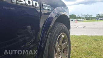 2012 Ram 1500 Laramie Extended Cab Medium Bed – miniatura 26