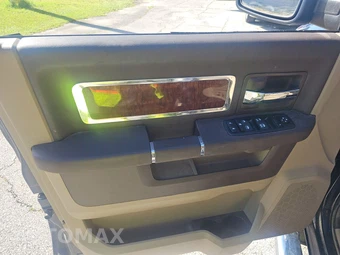 2012 Ram 1500 Laramie Extended Cab Medium Bed – miniatura 9