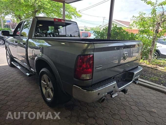 2012 Ram 1500 Laramie Extended Cab Medium Bed – miniatura 2