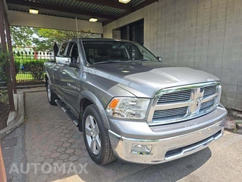 2012 Ram 1500 Laramie Extended Cab Medium Bed – miniatura 4