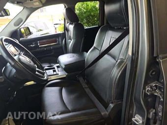 2012 Ram 1500 Laramie Extended Cab Medium Bed – miniatura 6
