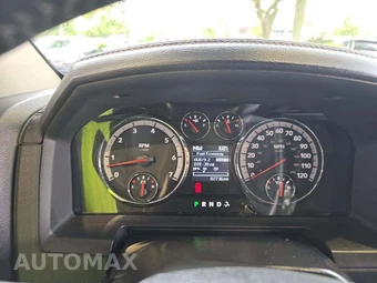 2012 Ram 1500 Laramie Extended Cab Medium Bed – miniatura 9